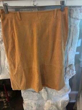 Piazza Sempione Suede A-Line Skirt in pumpkin.